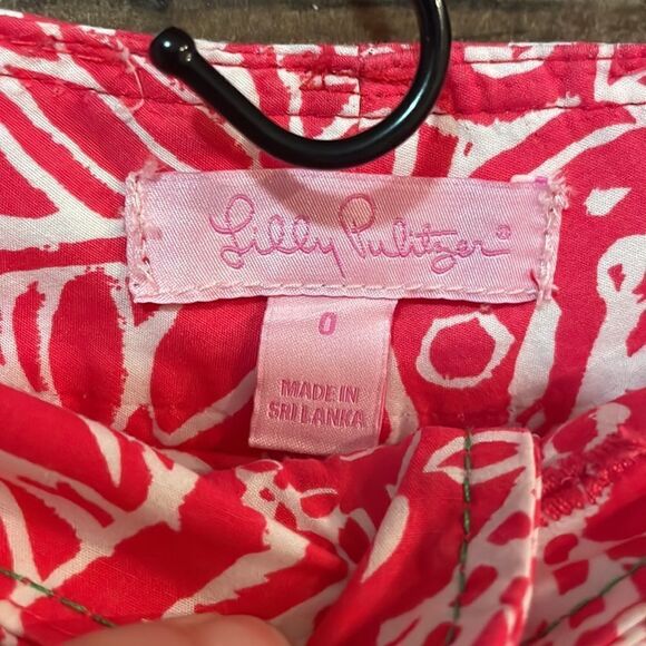 Lilly Pulitzer Punch Pink Giraffe Print Callahan Shorts - Picture 5 of 8